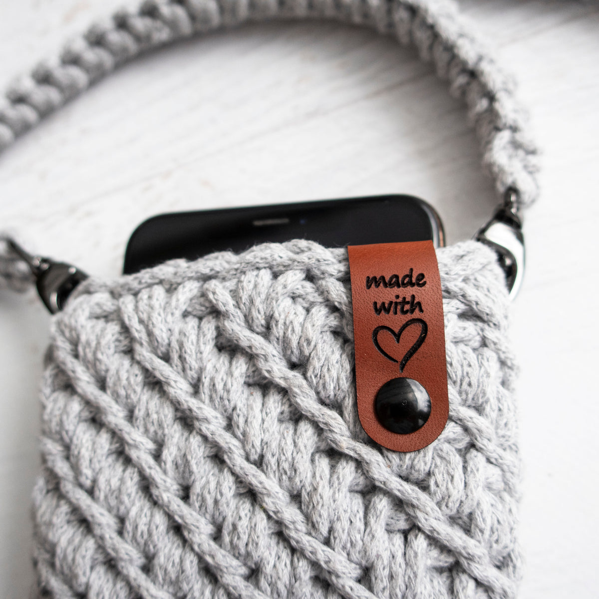 Crochet Mobile Phone Carry Case Kit