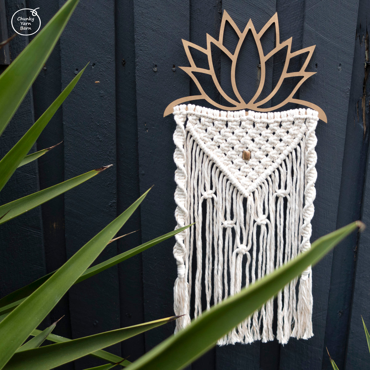 Macrame Frame LOTUS