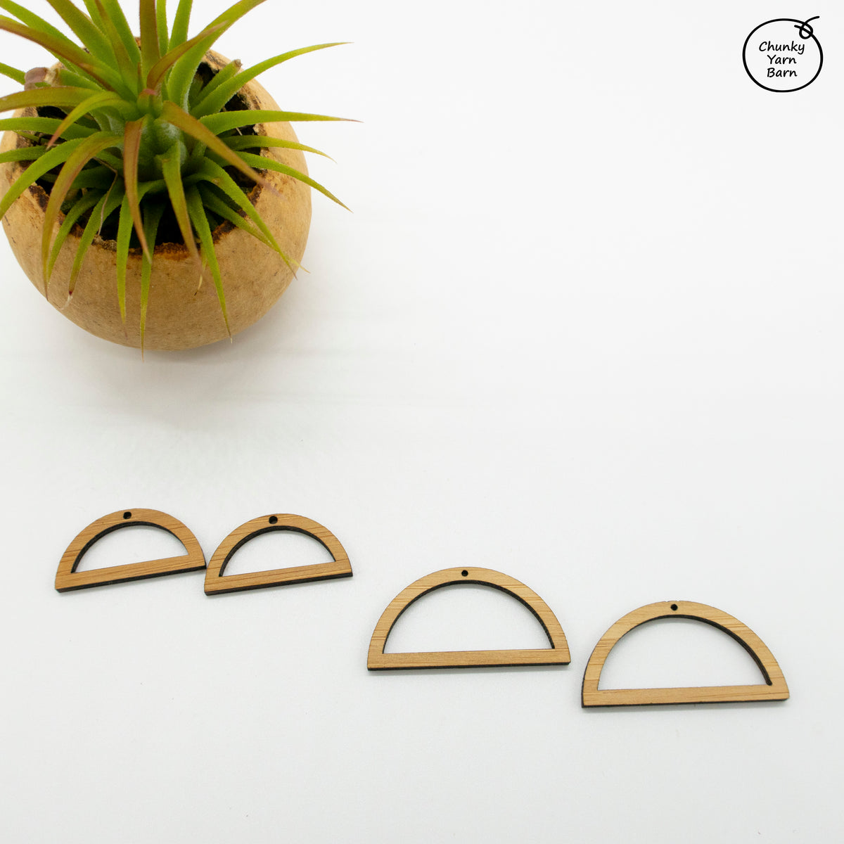 BAMBOO Earring Macrame Frames HALF MOON