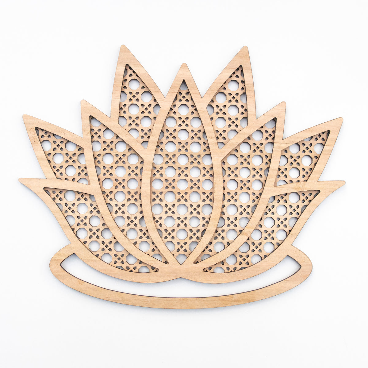 Macrame Frame RATTAN LOTUS