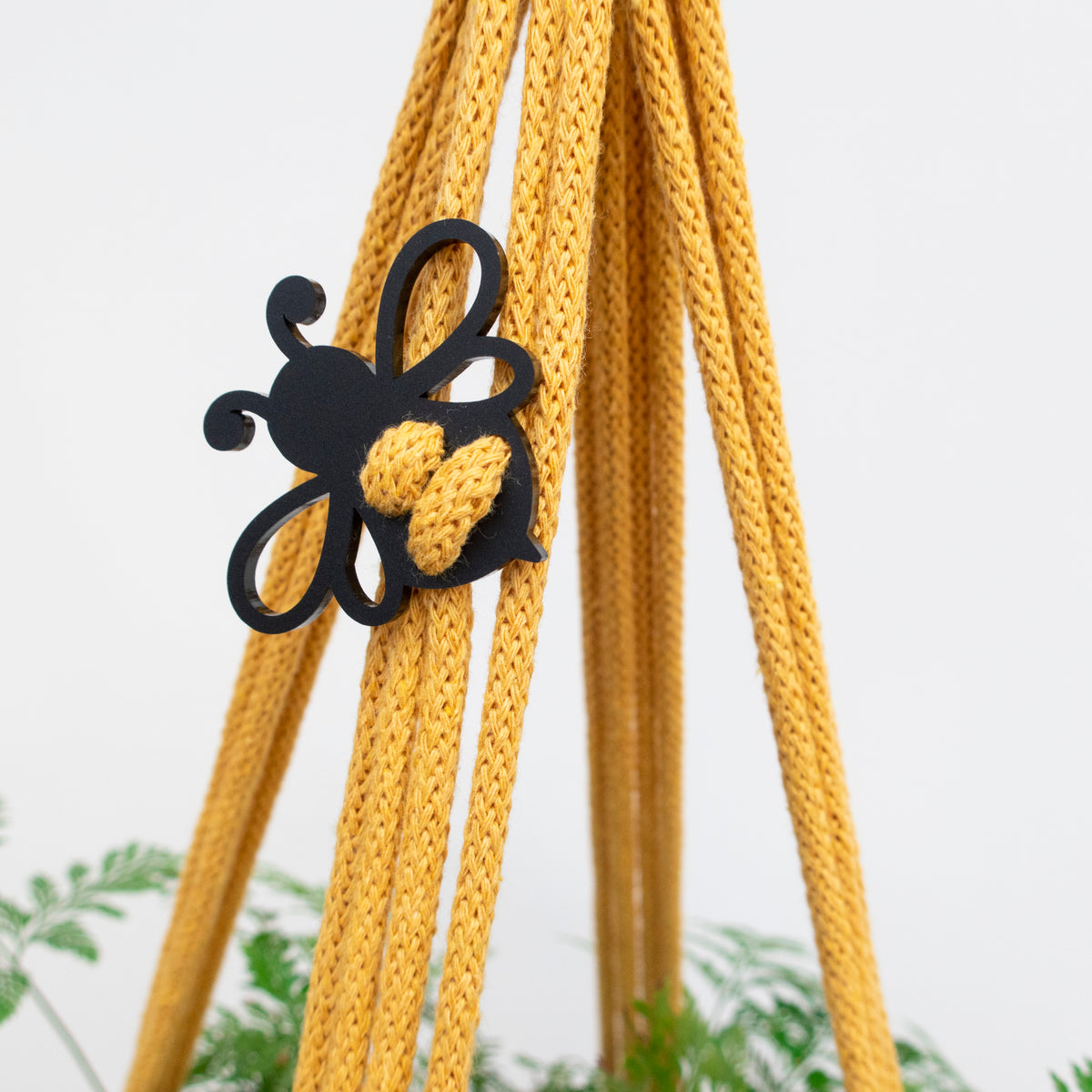 Macrame Decoration BEE